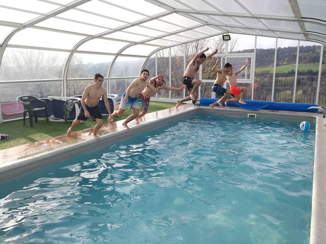 cumpleaños piscina y barbacoa alquiler en huesca