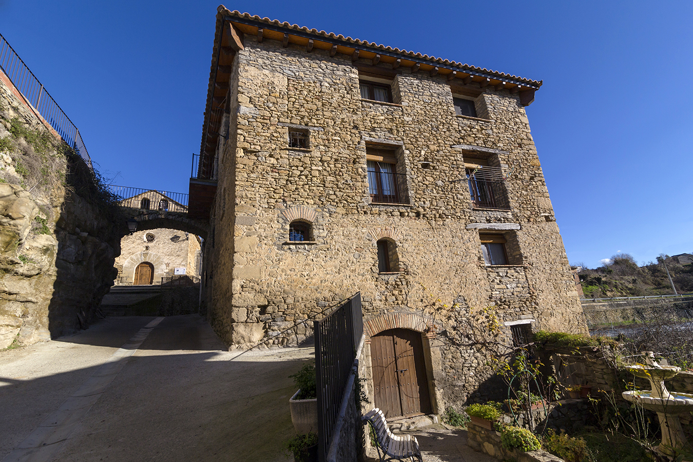 casa rural en huesca con piscina para niños